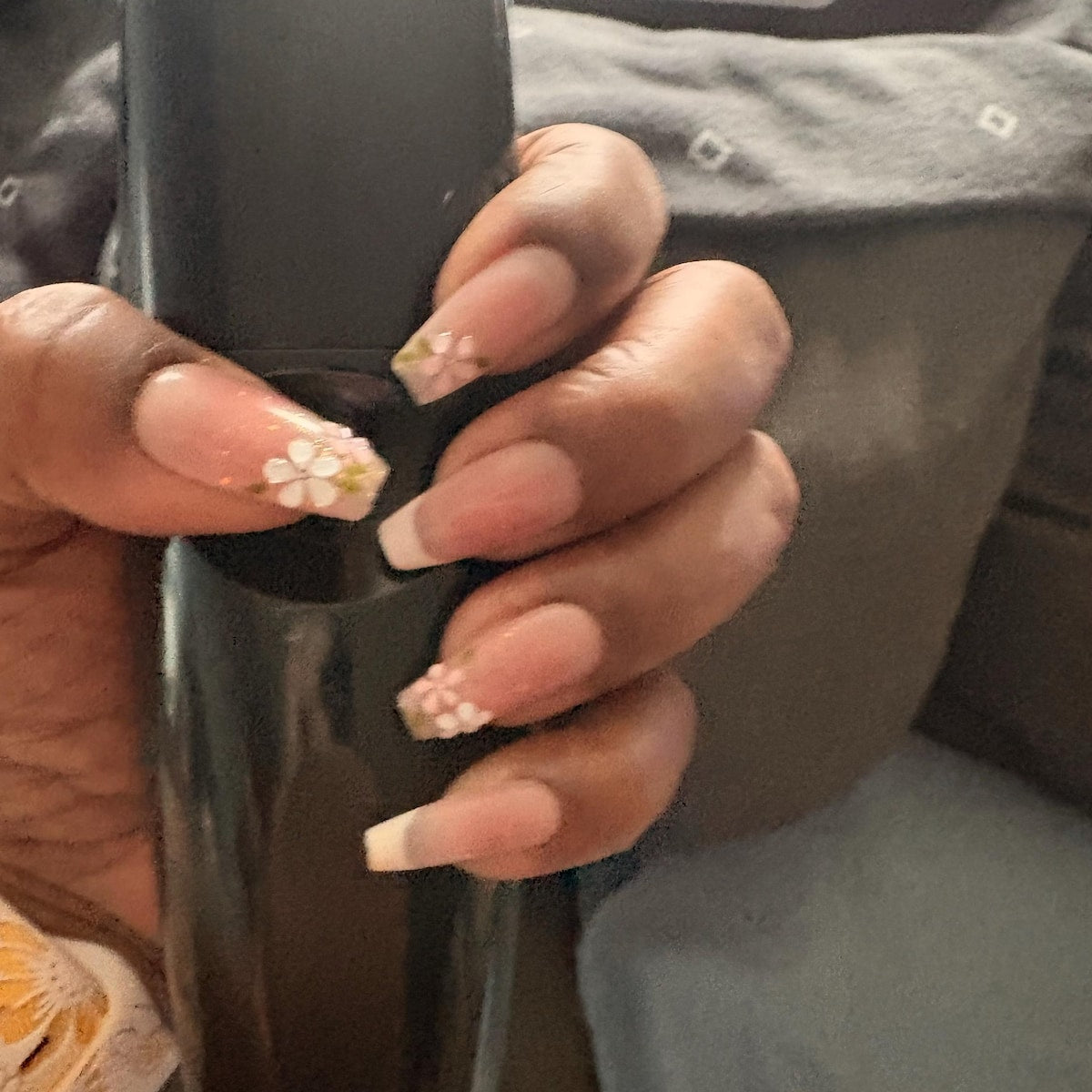 Blush Daisy French Tip Press-On Nails – Soft Pink Floral Nail Art Set
