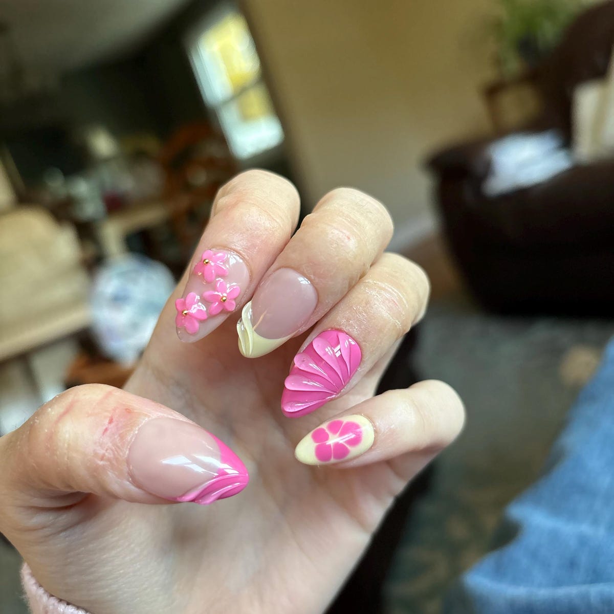 Tropical Pink Hibiscus Press-On Nails | Summer Floral Nail Art Set | Handmade Pink & Yellow Vacation Nails