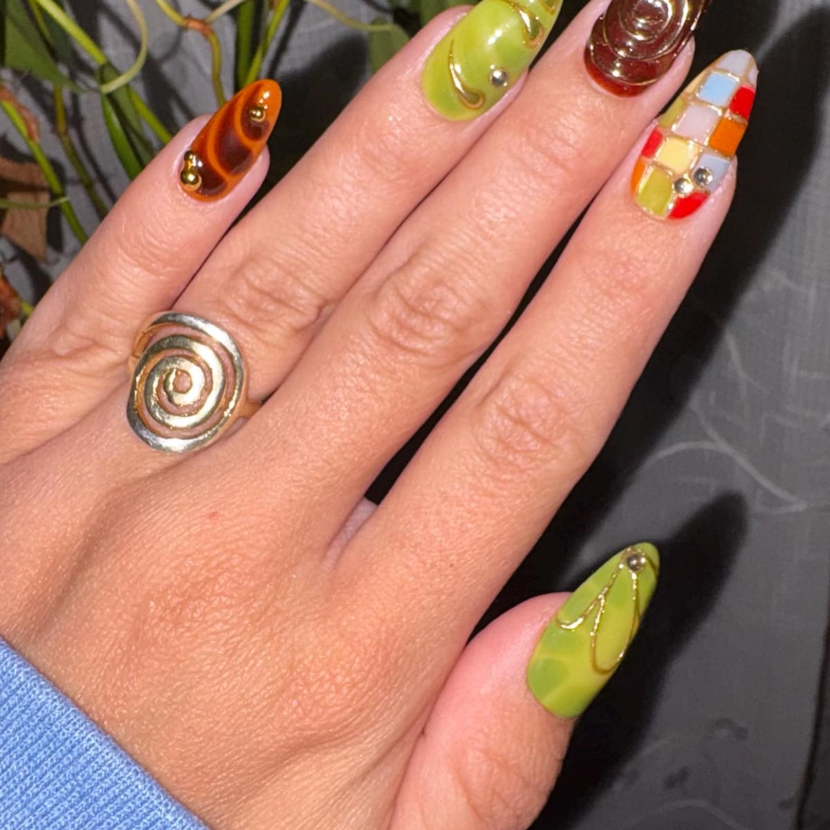 Retro Mosaic & Swirl Press-On Nails – Handmade 3D Abstract Art Almond Nails with Gold Chrome Accents