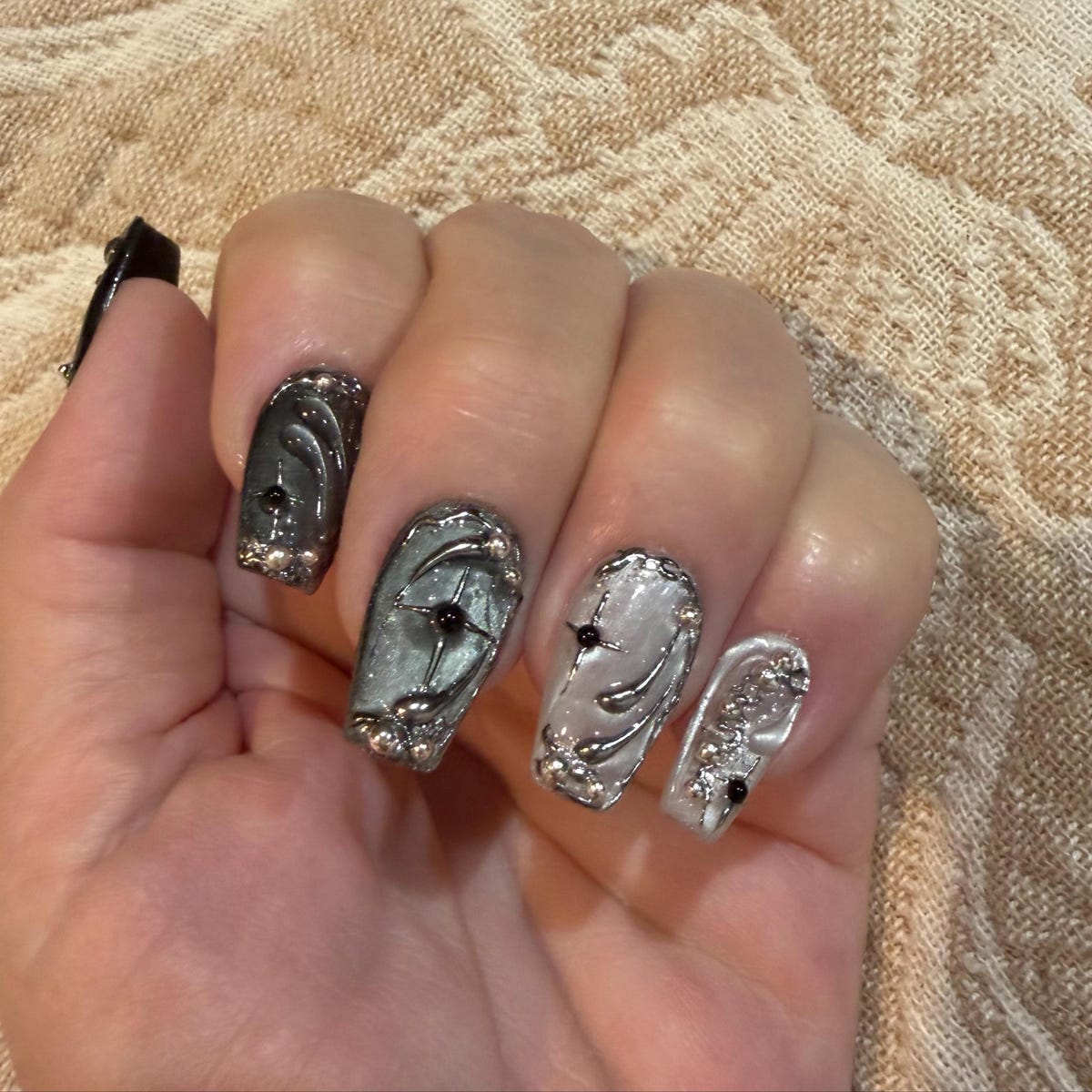 Luxury Black & Silver Chrome Press-On Nails – Gothic Glam Rhinestone Nail Set | Almond Shape Handmade Fake Nails | Reusable Statement Nails