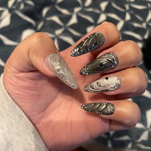 Luxury Black & Silver Chrome Press-On Nails – Gothic Glam Rhinestone Nail Set | Almond Shape Handmade Fake Nails | Reusable Statement Nails