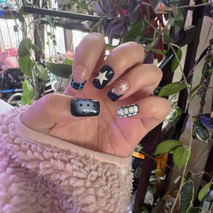 Midnight Starfish Press-On Nails – Navy Blue Ocean-Inspired Nail Art Set