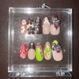 Blooming Berry Garden Press-On Nails – 3D Floral Jelly Nail Art Set
