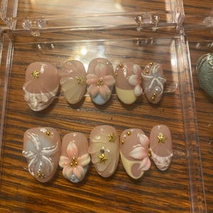 3D Floral Butterfly Press-On Nails – Handmade Pastel Pink Nail Set with Gold Charms