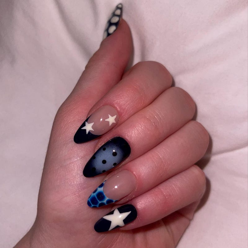 Midnight Starfish Press-On Nails – Navy Blue Ocean-Inspired Nail Art Set