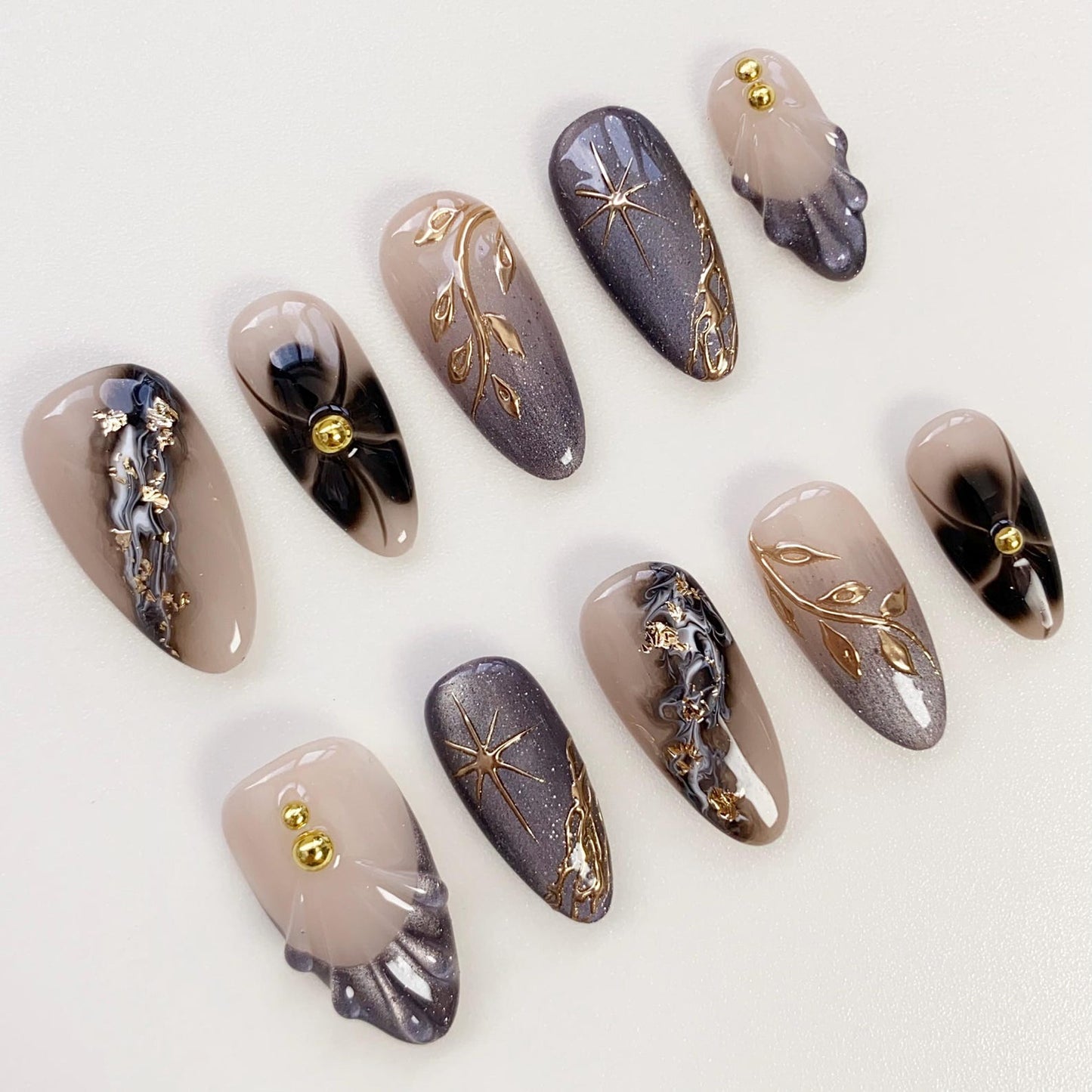 Luxury Galaxy Floral Press-On Nails – Handmade Black & Gold Glitter Nail Set | Elegant Reusable False Nails