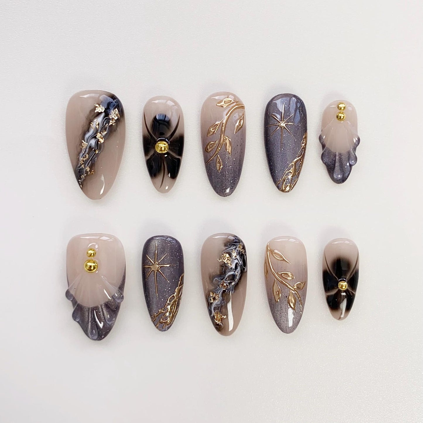 Luxury Galaxy Floral Press-On Nails – Handmade Black & Gold Glitter Nail Set | Elegant Reusable False Nails