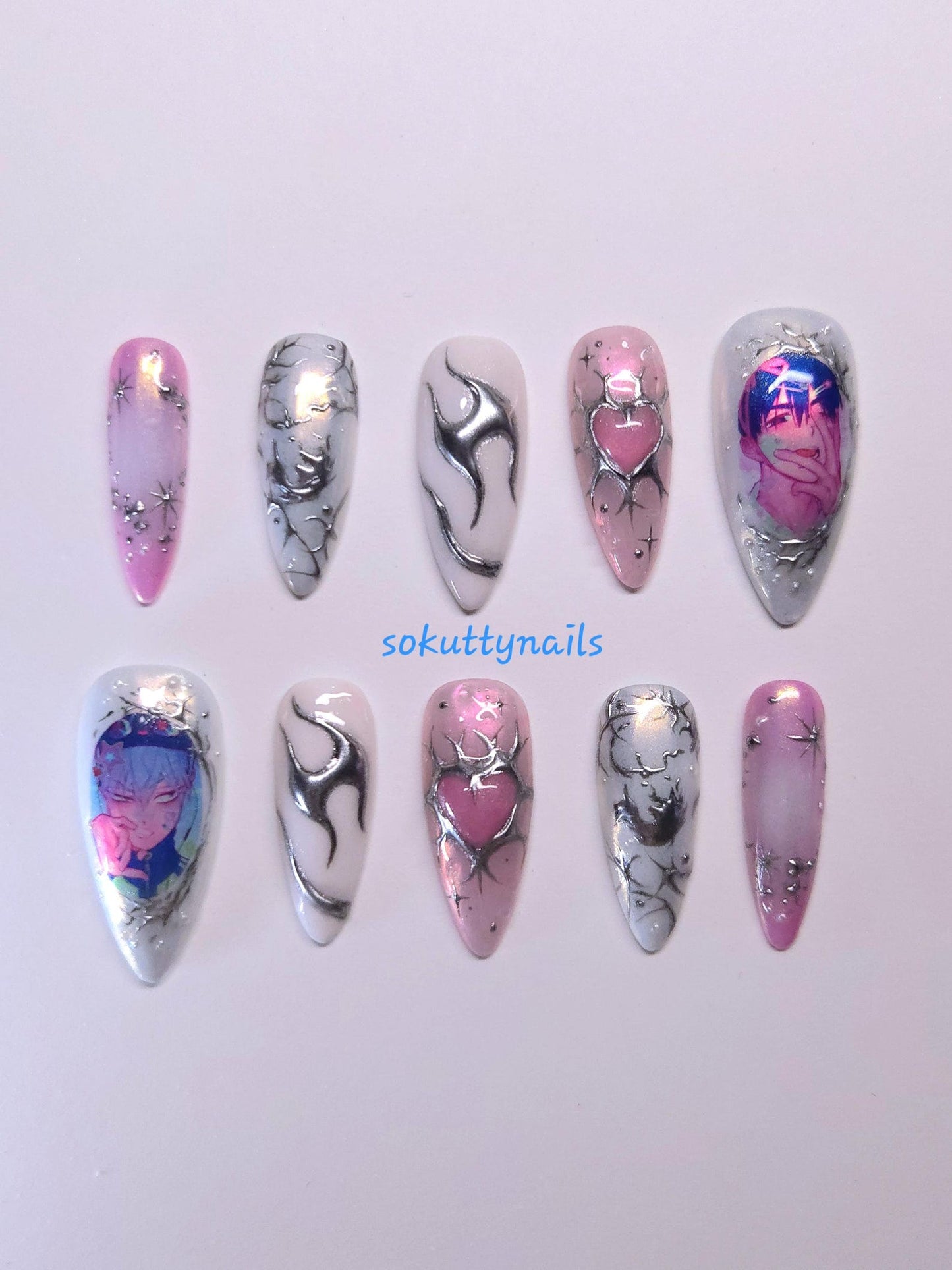 Anime Gothic Heart Press-On Nails – Handmade Y2K Silver Chrome Nail Set | Kawaii Alternative Reusable False Nails